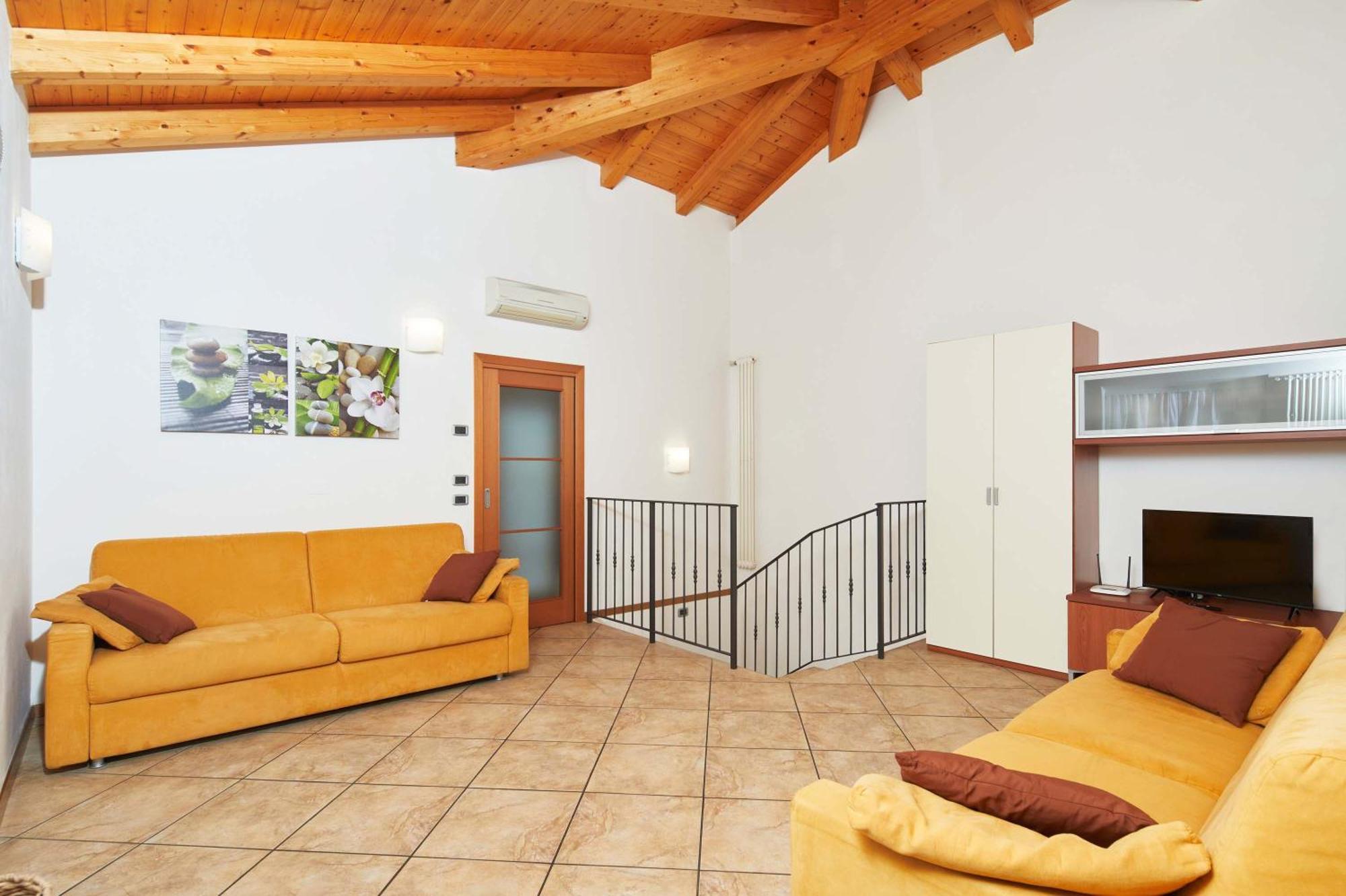 Bella Villa Apartments Riva del Garda Luaran gambar