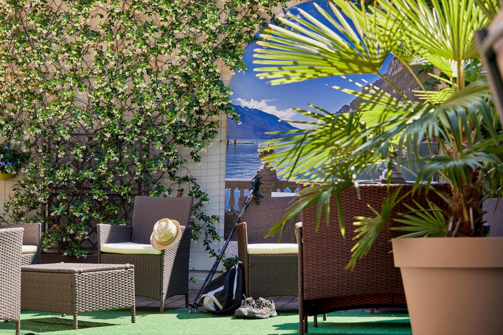 Bella Villa Apartments Riva del Garda Luaran gambar